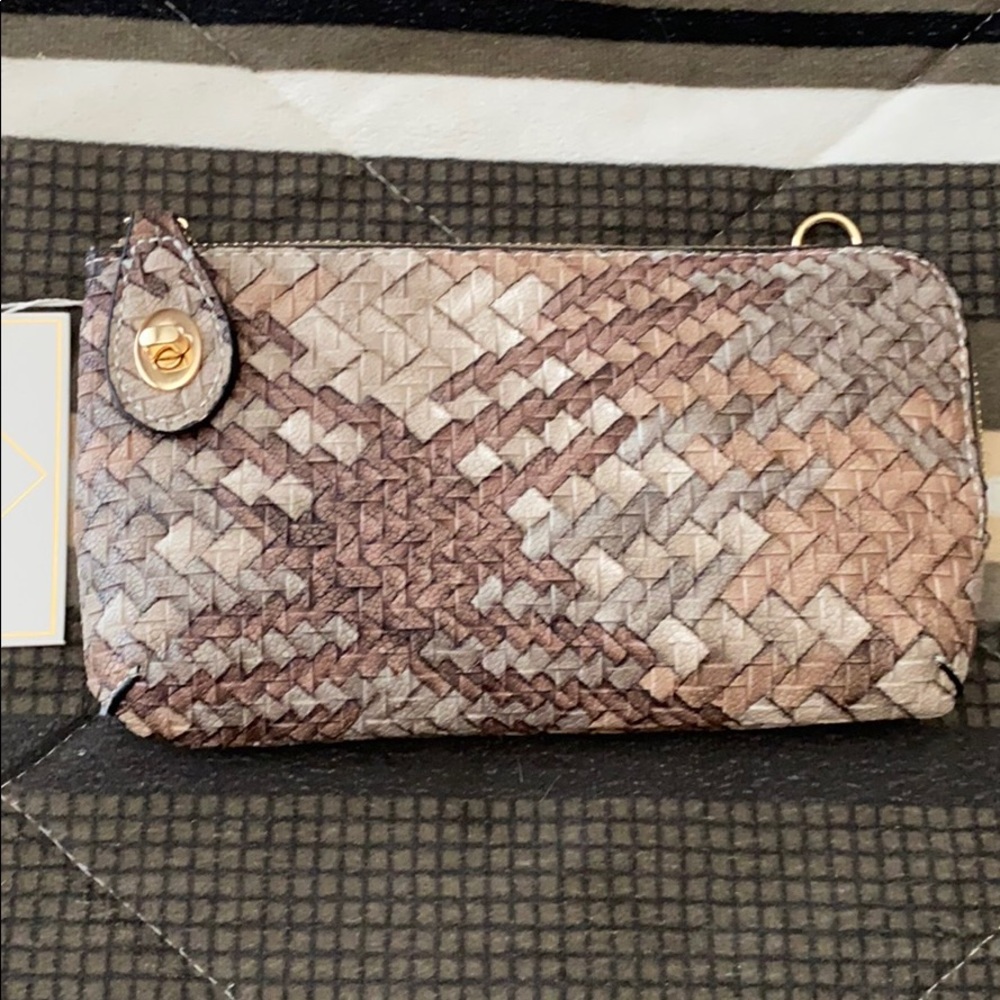 Brown woven Jen&Co crossbody purse